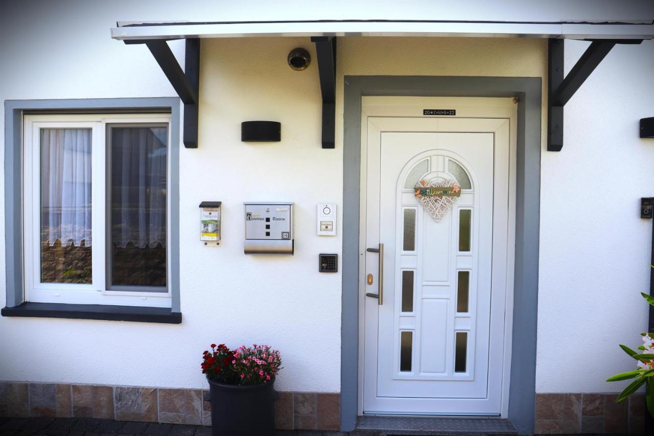 Ferienhaus Therese Kobern-Gondorf Exterior photo